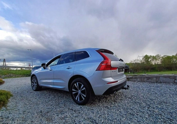 Volvo XC 60 cena 112000 przebieg: 119937, rok produkcji 2019 z Żnin małe 106